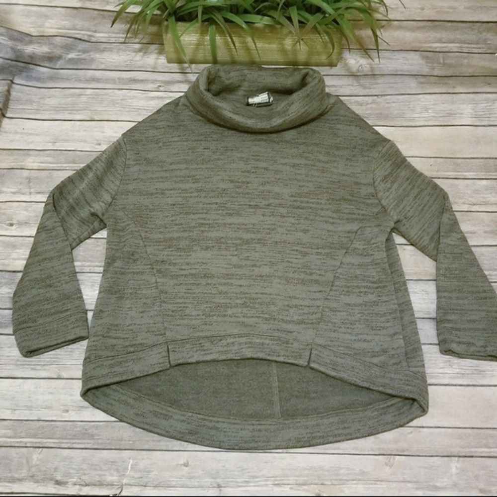Anthro Saturday Sunday Green Turtleneck Sweater